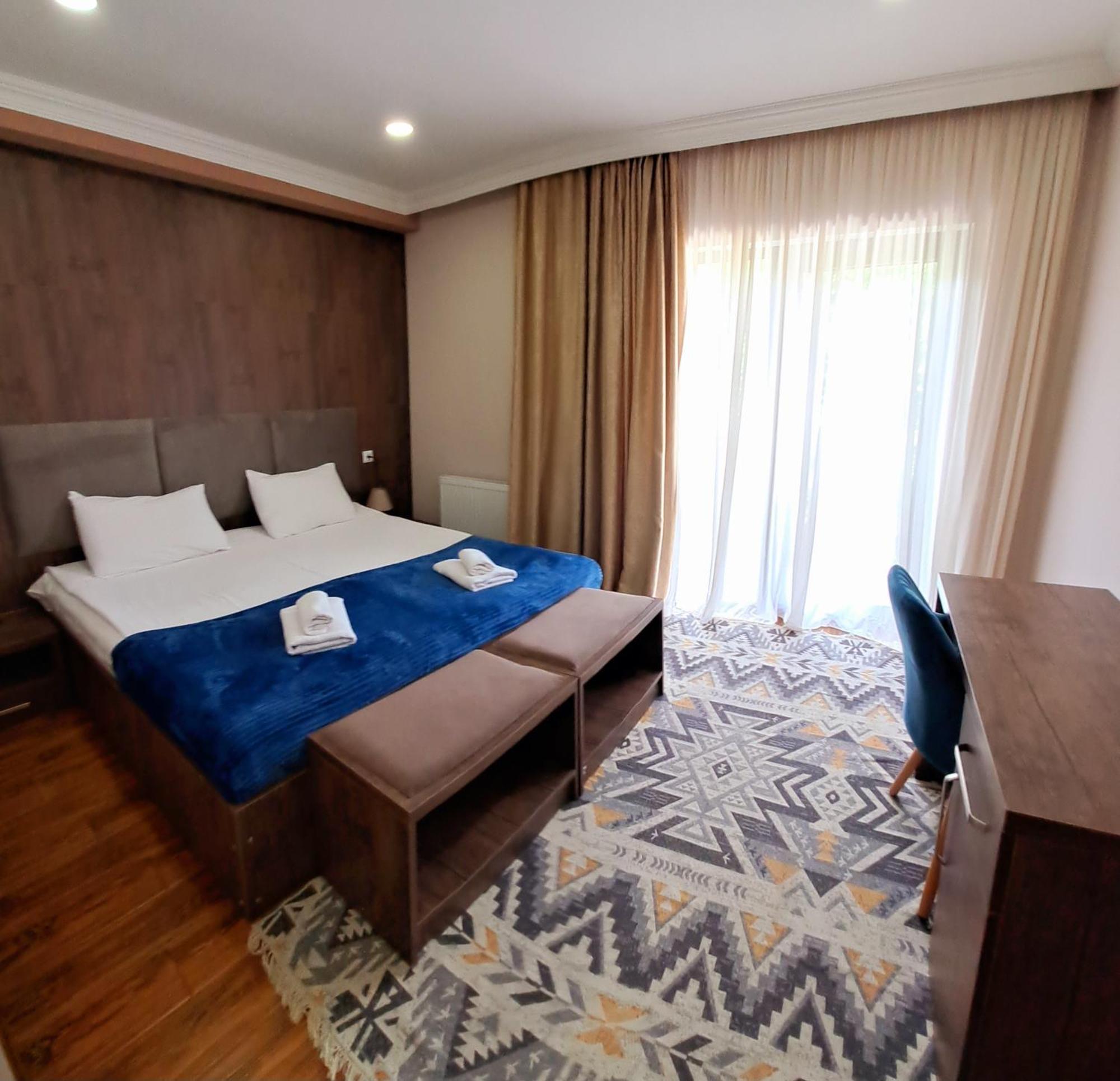 Hotel Mountain Mestia Ngoại thất bức ảnh